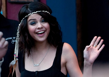 selena-gomez-hobhot.jpg